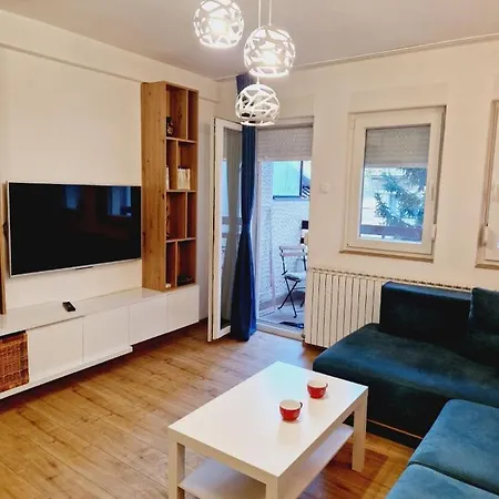 Apartment Kamche Lux