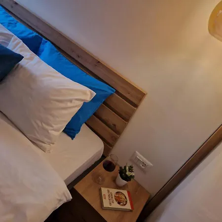 Kamche Lux Apartment