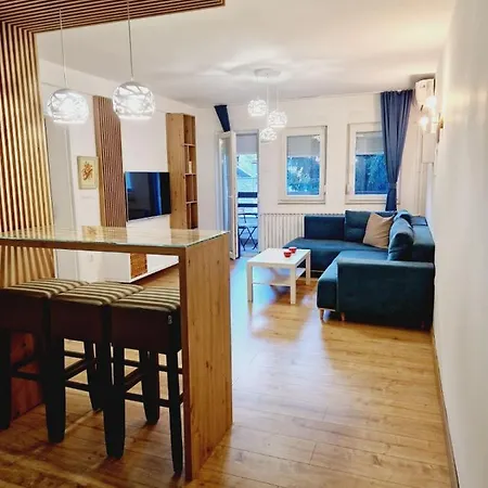 Kamche Lux Apartment